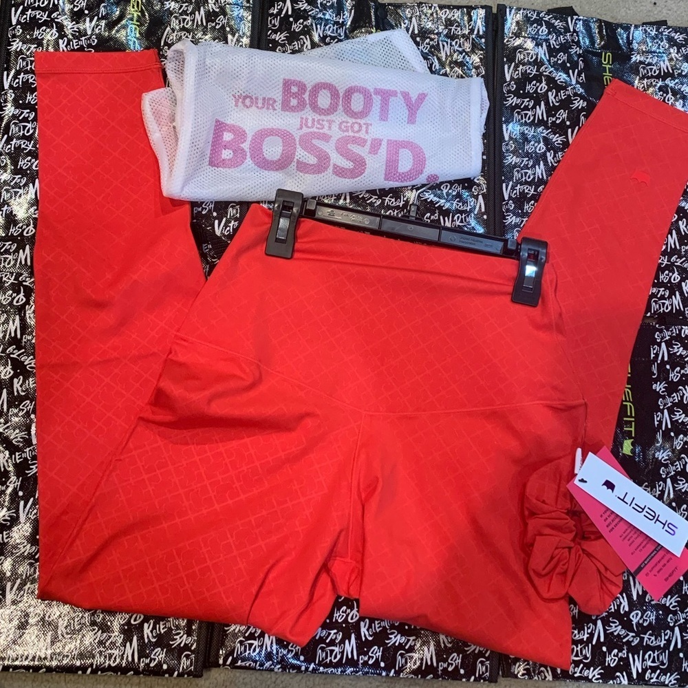 SHEFIT NWT Boss Leggings Luxe Large Red Coral Squat Proof High Rise Yoga Pants - Picture 8 of 16